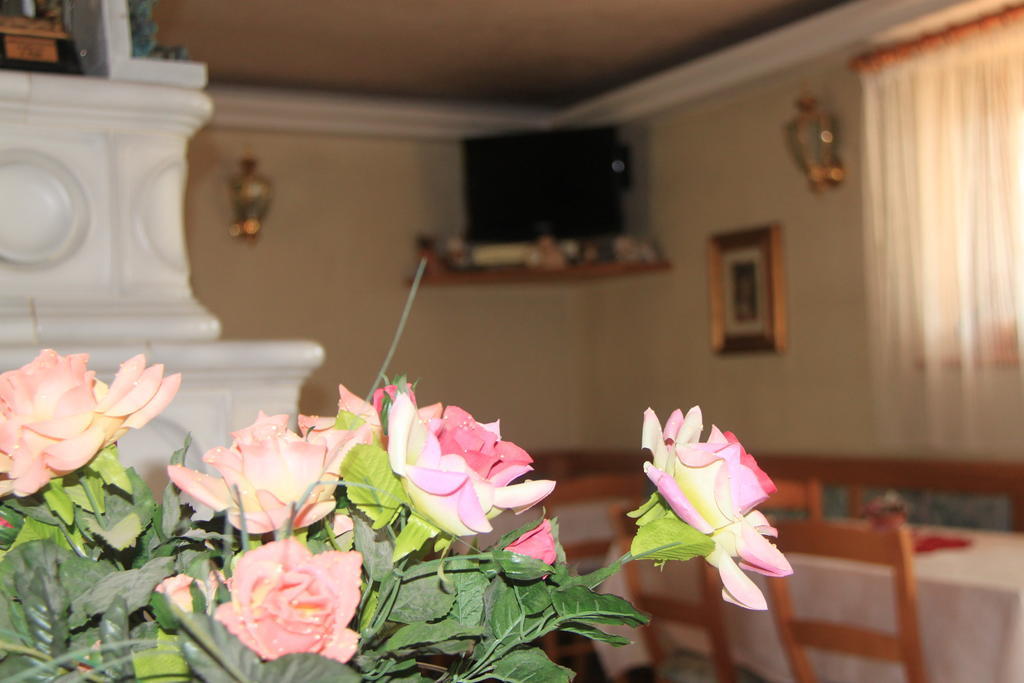 Garni Goccia D'Oro Hotel Кавалезе Екстериор снимка